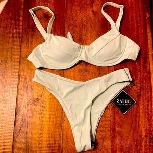 ZAFUL Underwire High leg rubbed bikini swimsuit - light green small